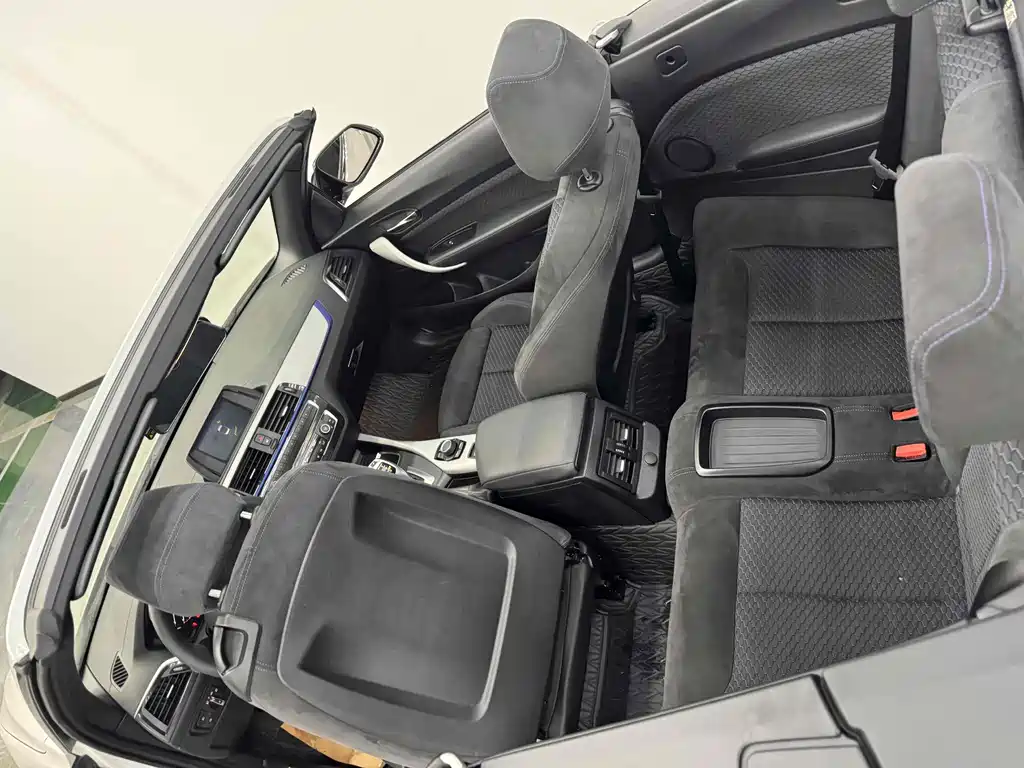 BMW 2 Series 2018 — фото 11