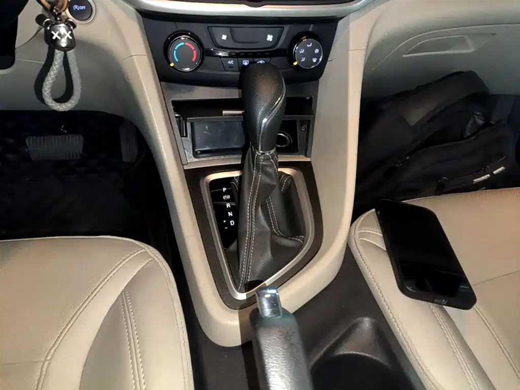 Buick Excelle 2020 — фото 14