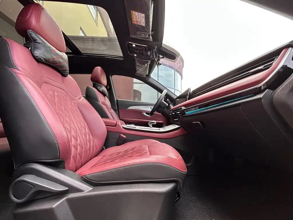Jetour X70 PLUS 2023 — фото 10