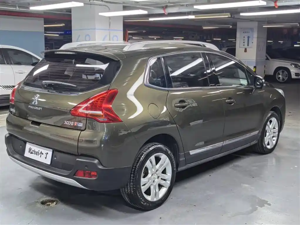 Peugeot 3008 2013 — фото 12