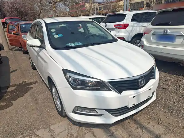Changan Yuexiang V7 2016