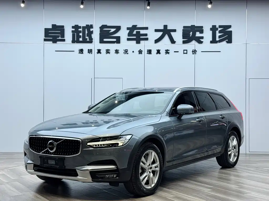 Volvo V90 2019 — фото 1