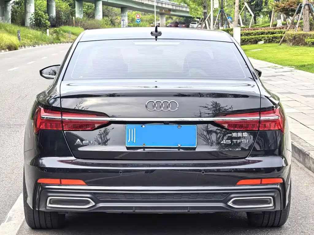 Audi A6L 2022 — фото 8