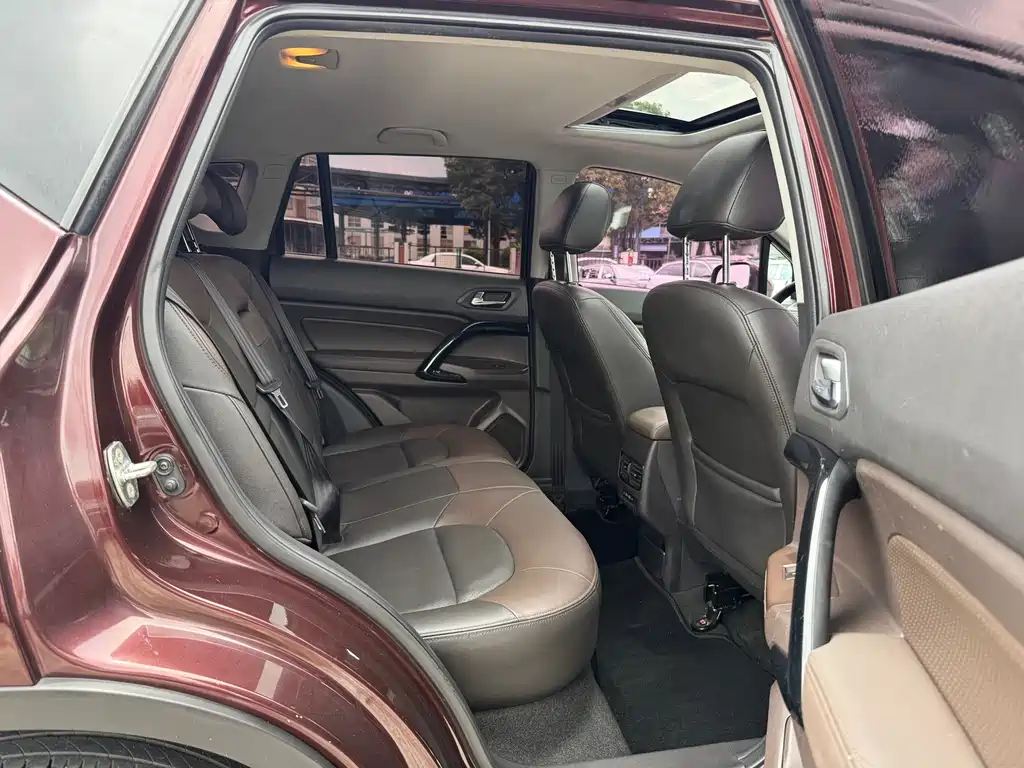 GAC Motor Trumpchi GS4 2018 — фото 20