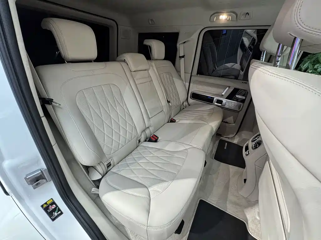 Mercedes-Benz G-Class AMG 2024 — фото 8