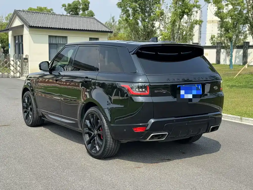 Land Rover Range Rover Sport 2022 — фото 8