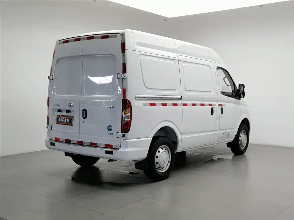Maxus V80 2023