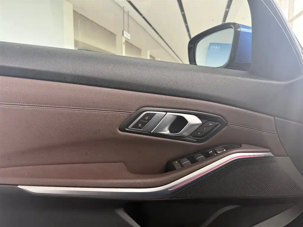 BMW i3 2022 — фото 14