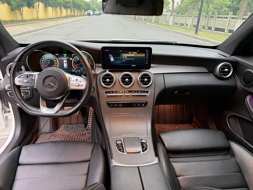 Mercedes-Benz C-Class 2020 — фото 6