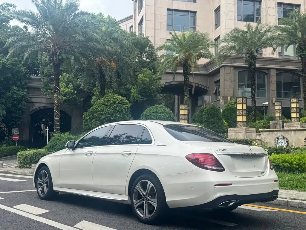 Mercedes-Benz E-Class 2019