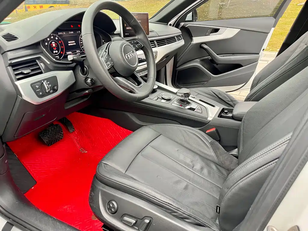 Audi A4L 2019
