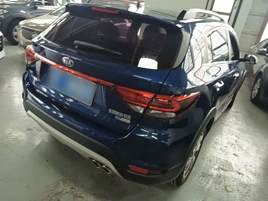 Kia KX Cross 2019 — фото 7
