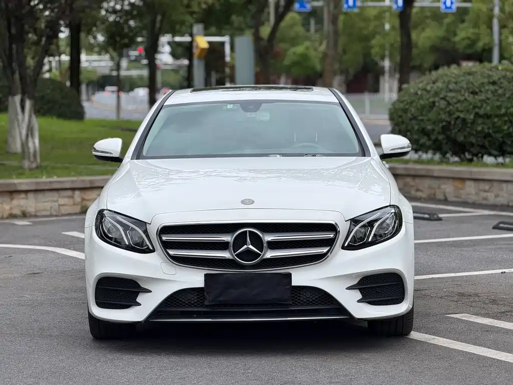 Mercedes-Benz E-Class 2018