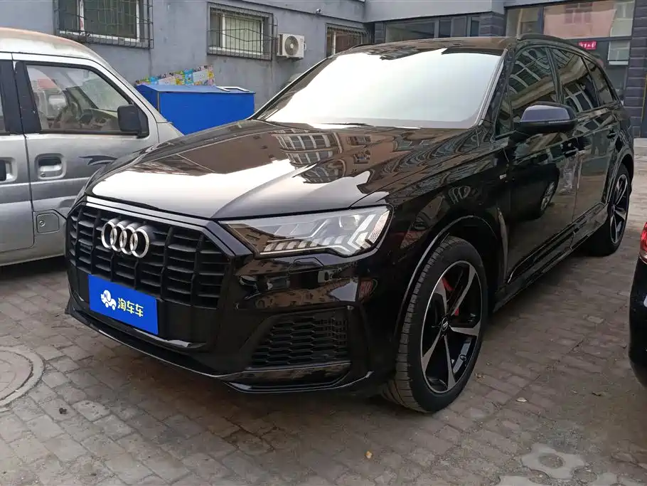Audi Q7 2021