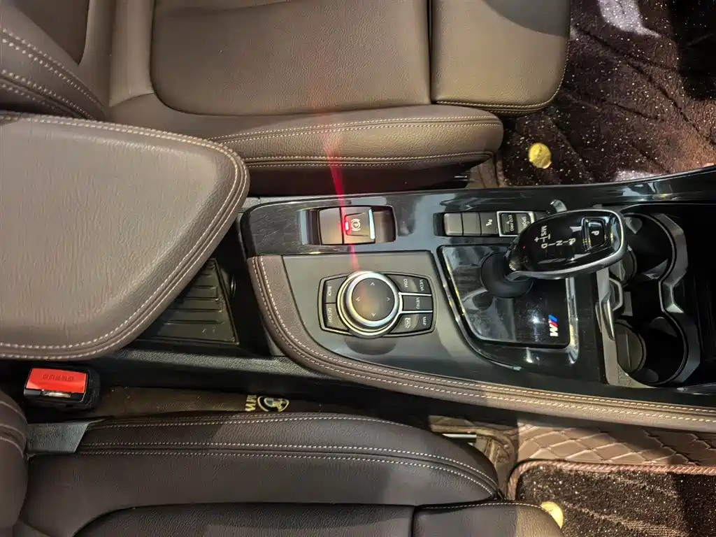 BMW X2 2020 — фото 14