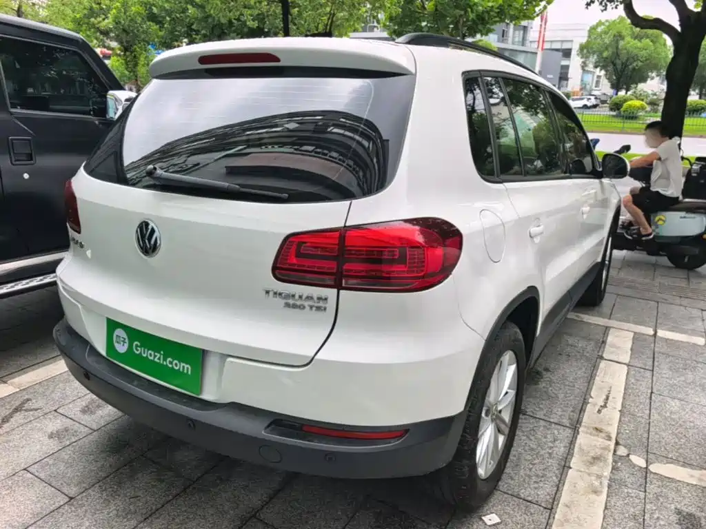 Volkswagen Tiguan 2019 — фото 7