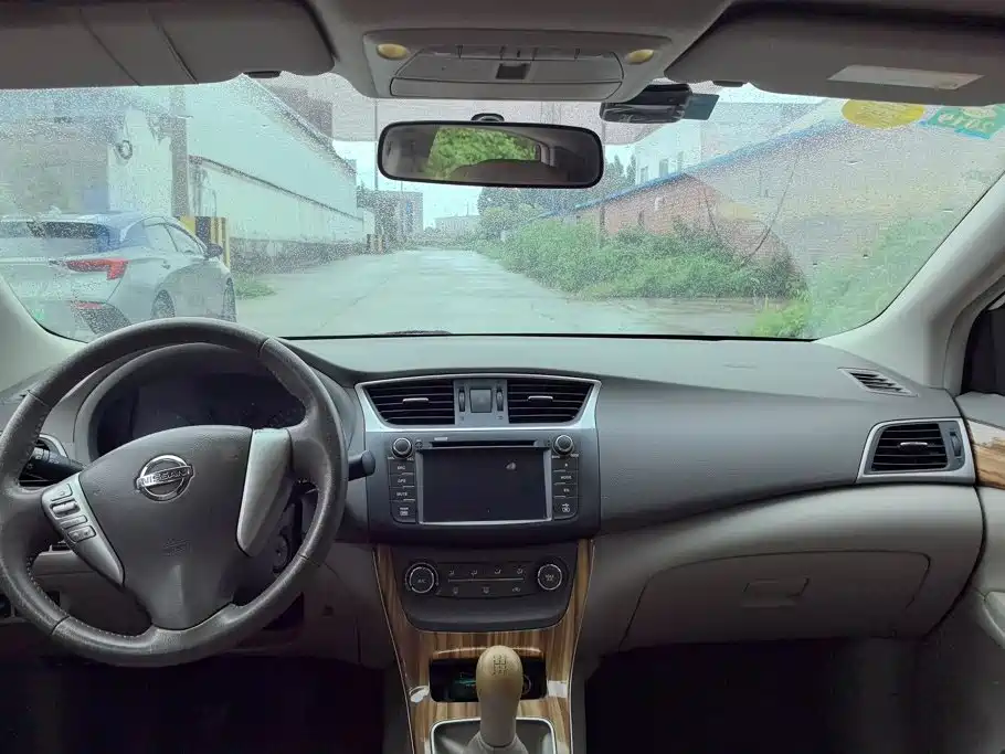 Nissan Sylphy 2015 — фото 12