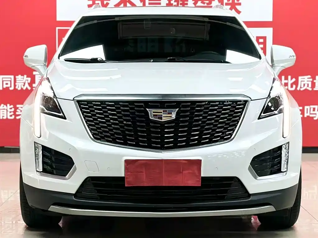 Cadillac XT5 2022 — фото 2