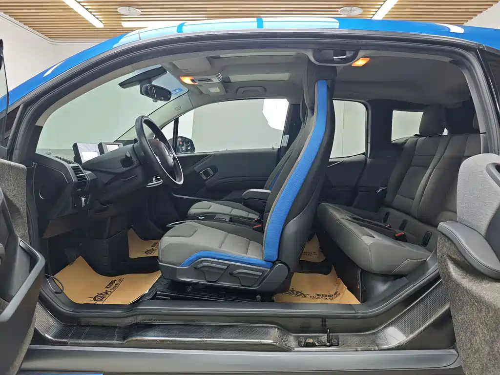 BMW i3 2017 — фото 24