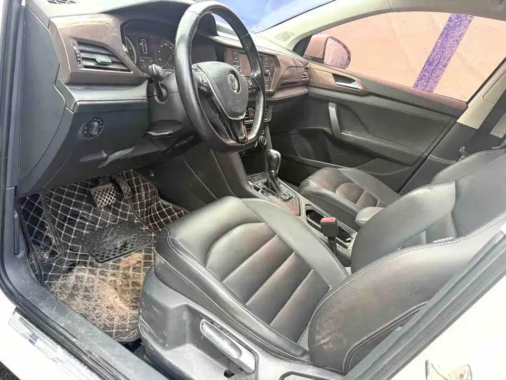 Volkswagen Tharu 2019