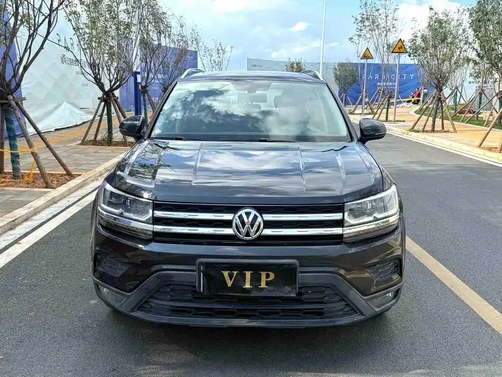 Volkswagen Tharu 2020