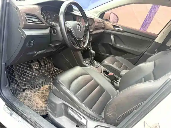 Volkswagen Tharu 2019
