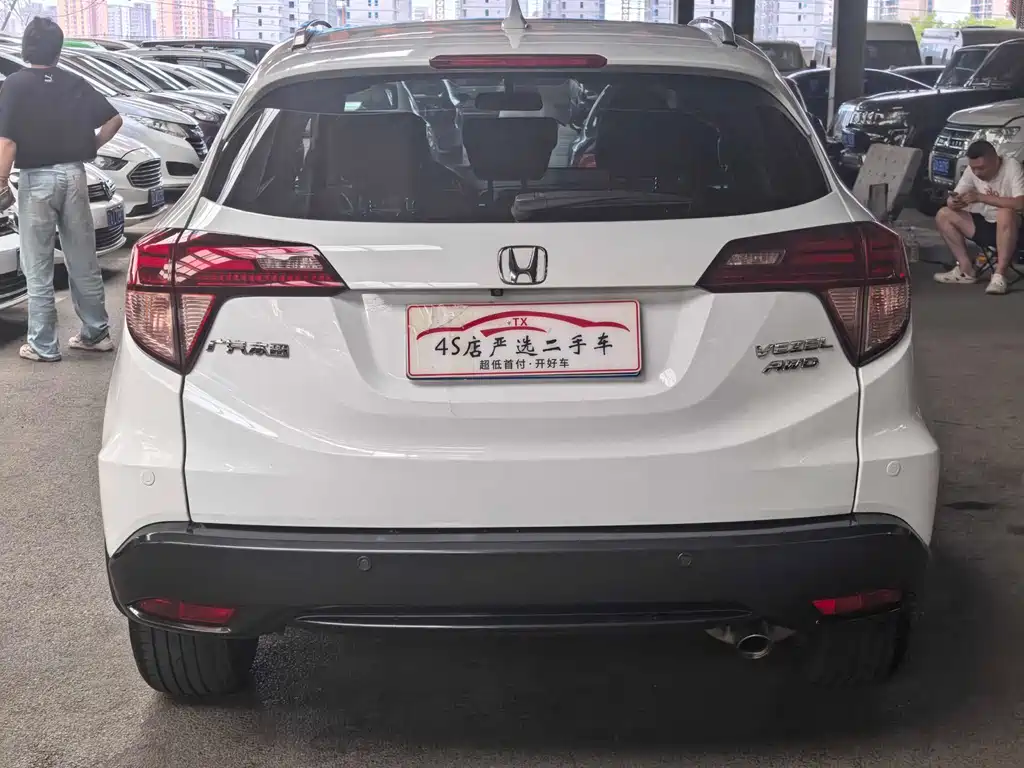 Honda Vezel 2015 — фото 9