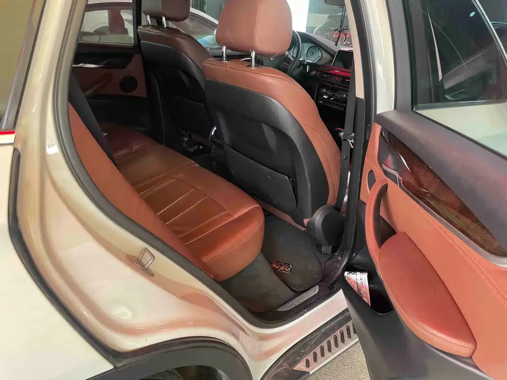 BMW X5 2015 — фото 8