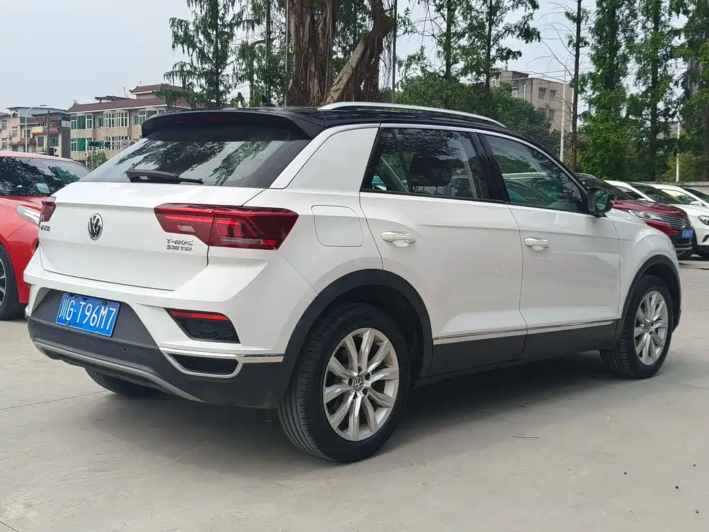 Volkswagen T-Roc 2018 — фото 11