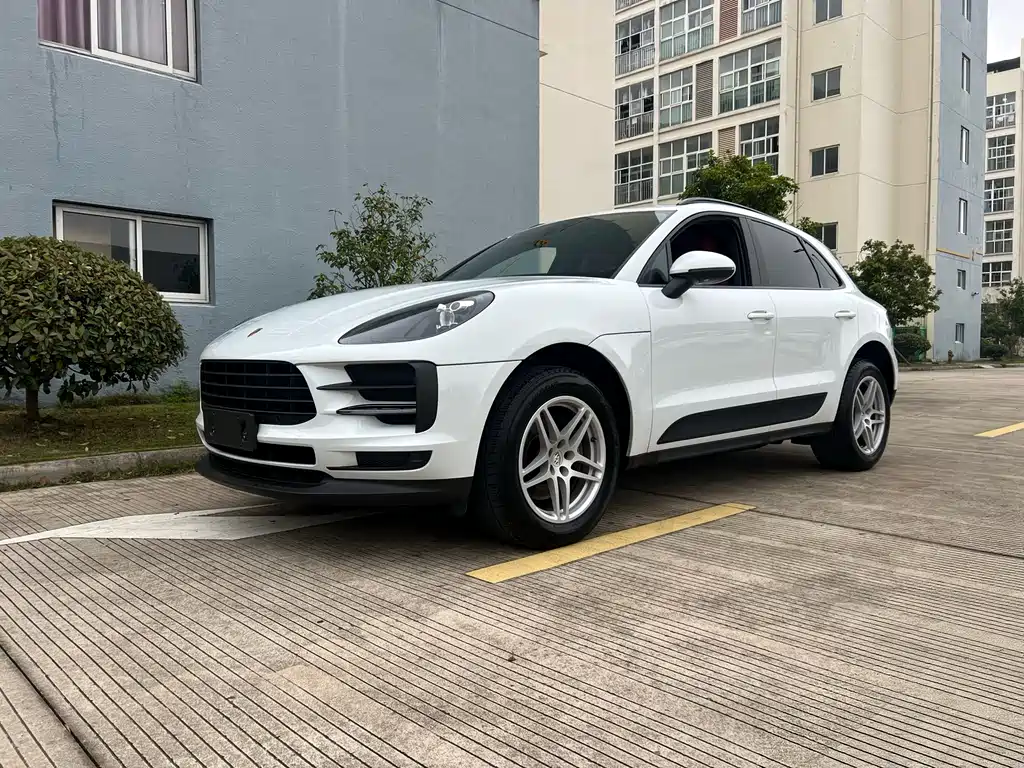 Porsche Macan 2019 — фото 2