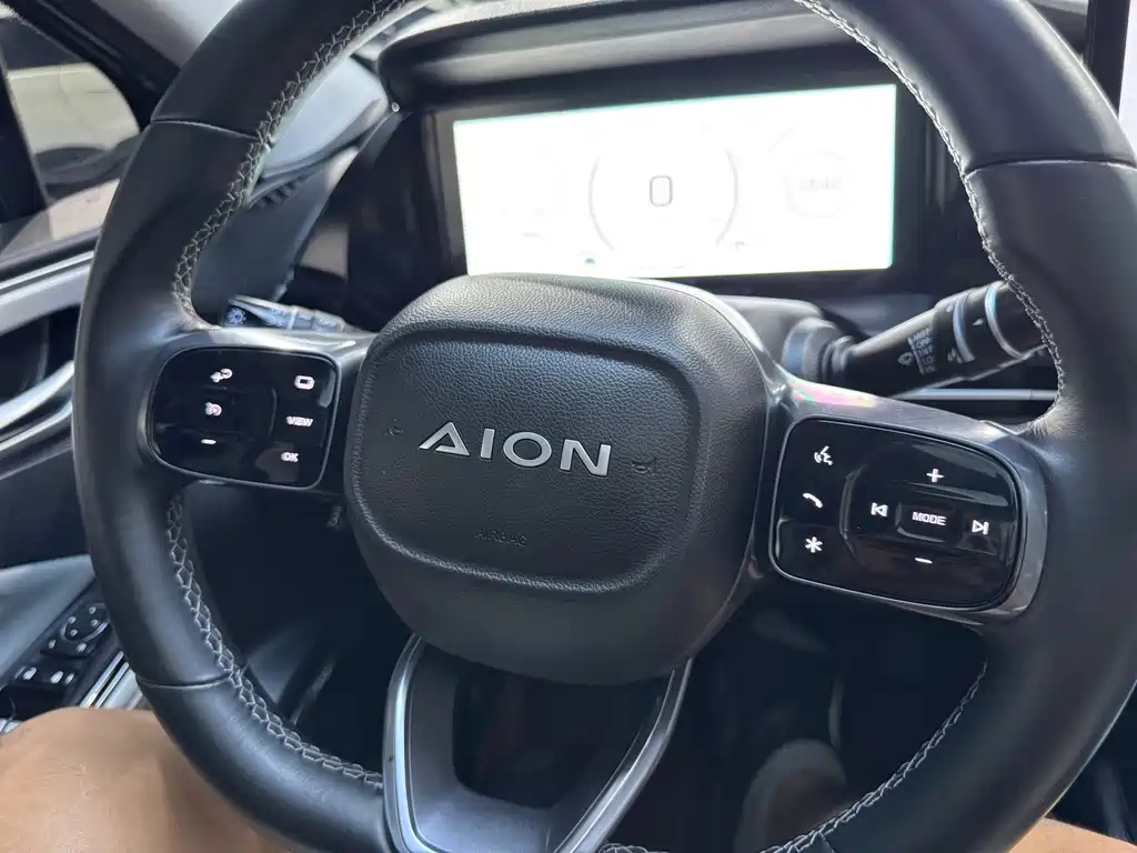 Aion S Plus 2022 — фото 12