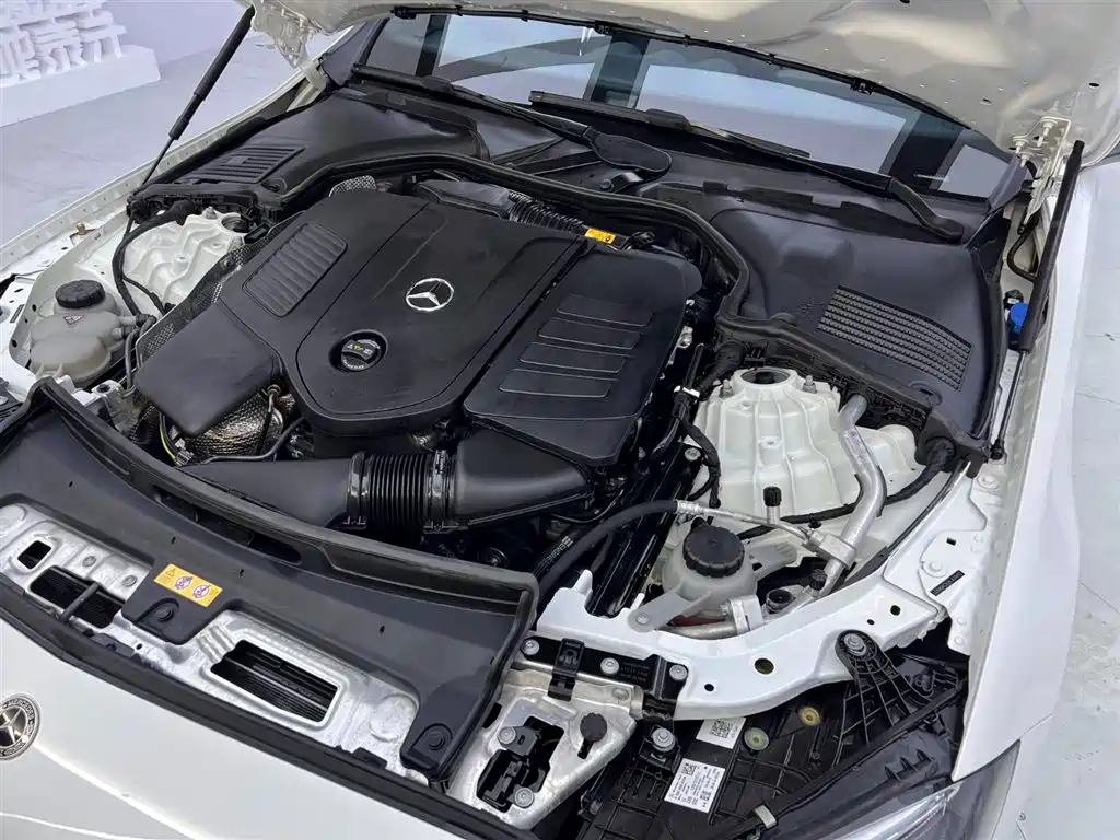 Mercedes-Benz C-Class 2024 — фото 26