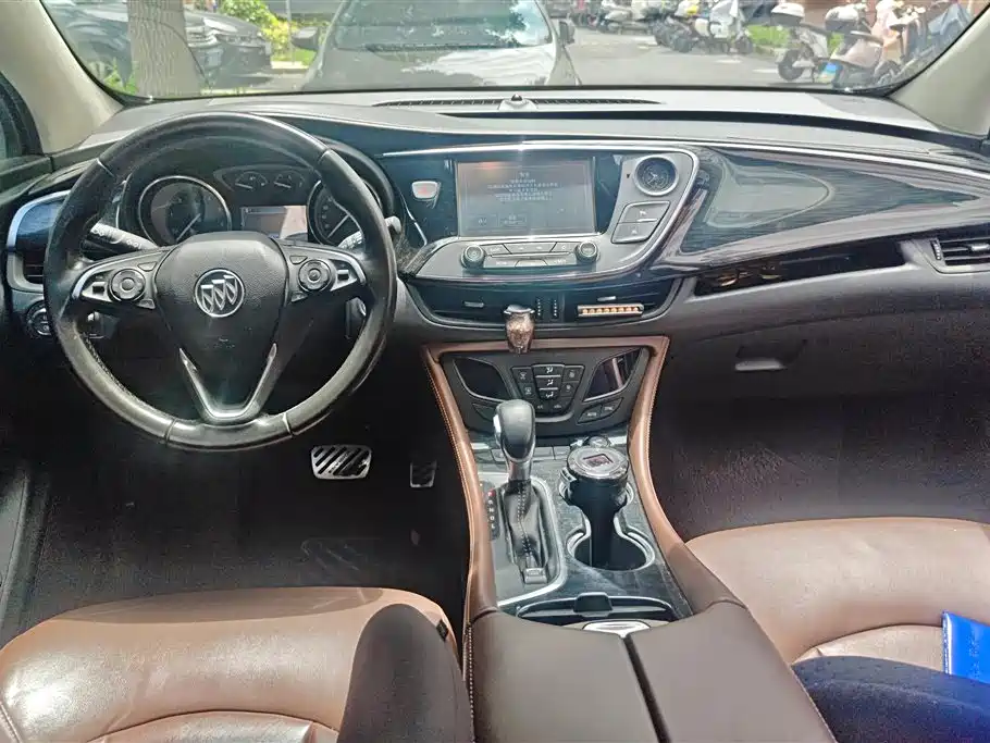 Buick Envision Plus 2018 — фото 12