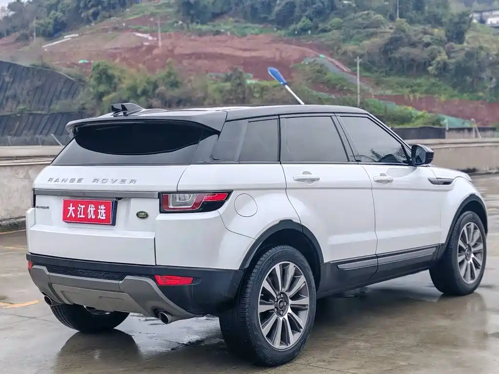 Land Rover Evoque 2018