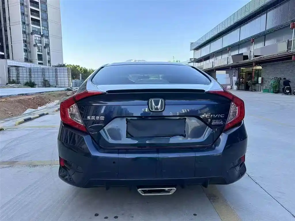 Honda Civic 2020 — фото 8