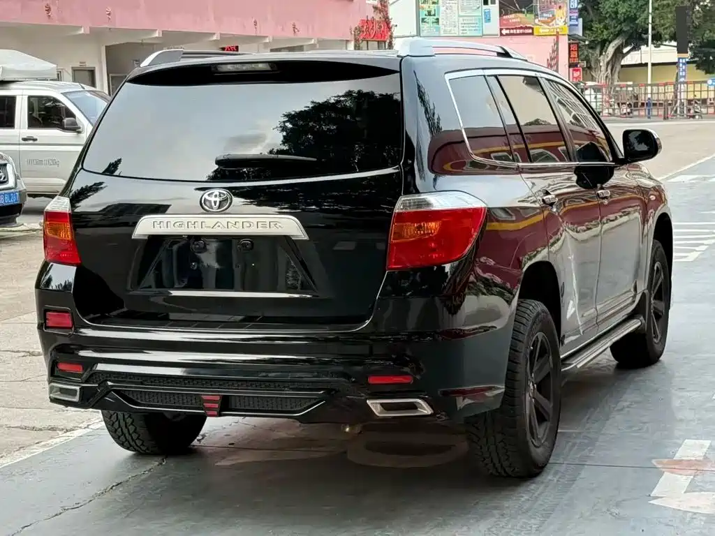 Toyota Highlander 2012 — фото 9