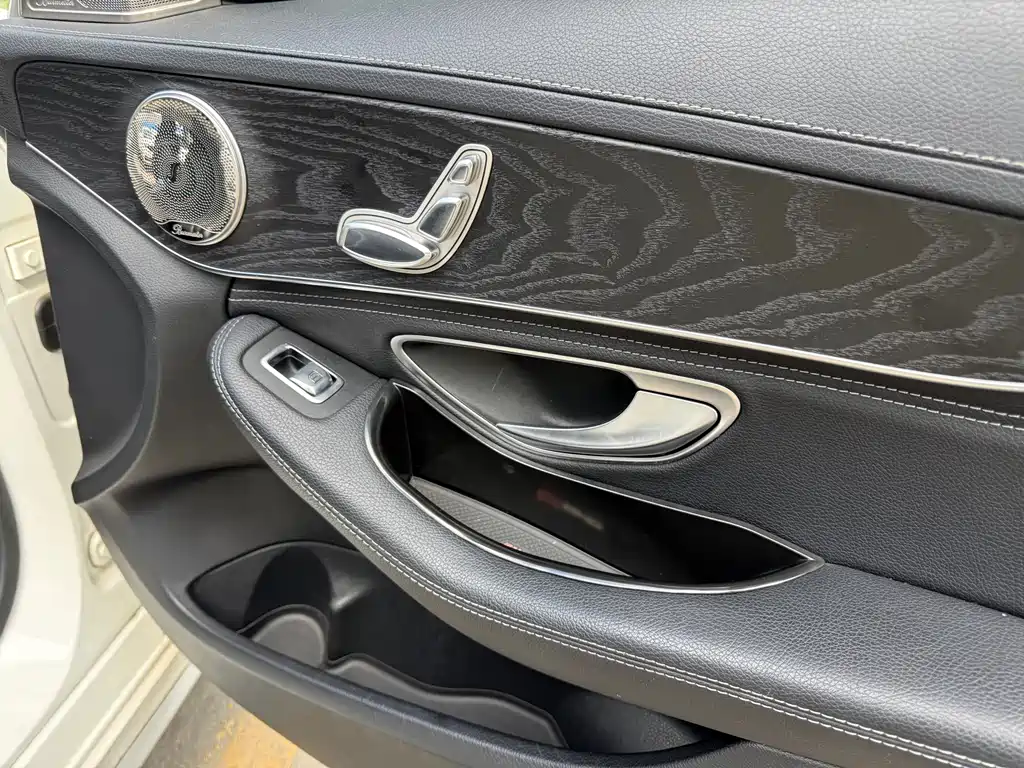 Mercedes-Benz C-Class 2020 — фото 22