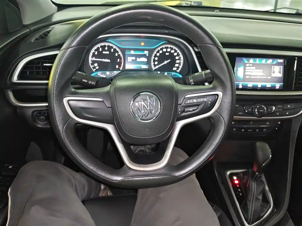 Buick Excelle 2016 — фото 11
