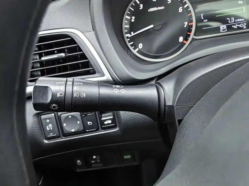 Nissan Sylphy 2016 — фото 21