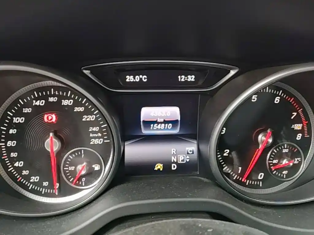 Mercedes-Benz CLA 2017 — фото 12