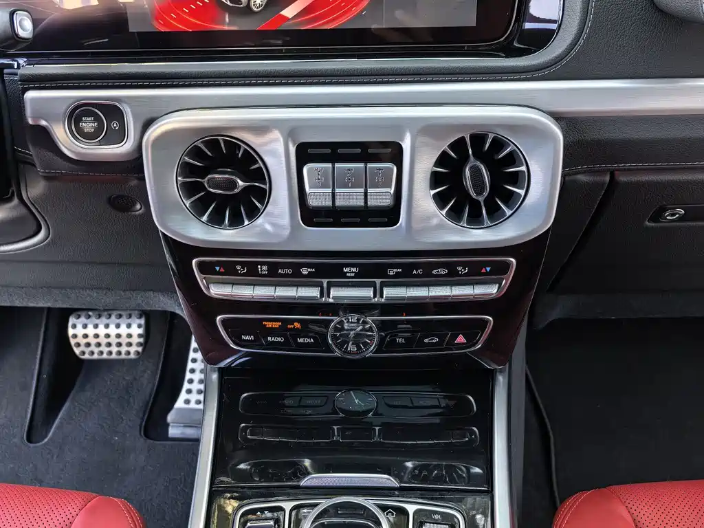 Mercedes-Benz G-Class AMG 2021 — фото 37