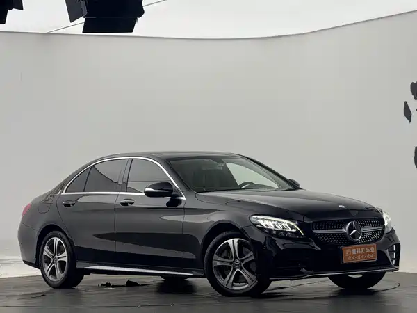 Mercedes-Benz C-Class 2020