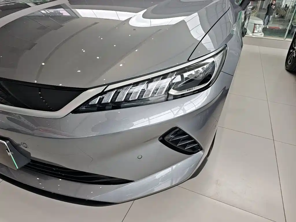 BYD Qin PLUS 2025 — фото 24