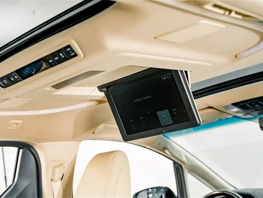 Toyota Vellfire 2019 — фото 25