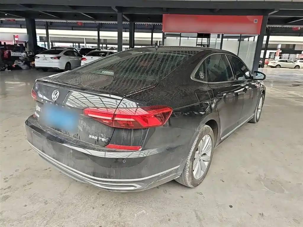 Volkswagen Passat 2019 — фото 7