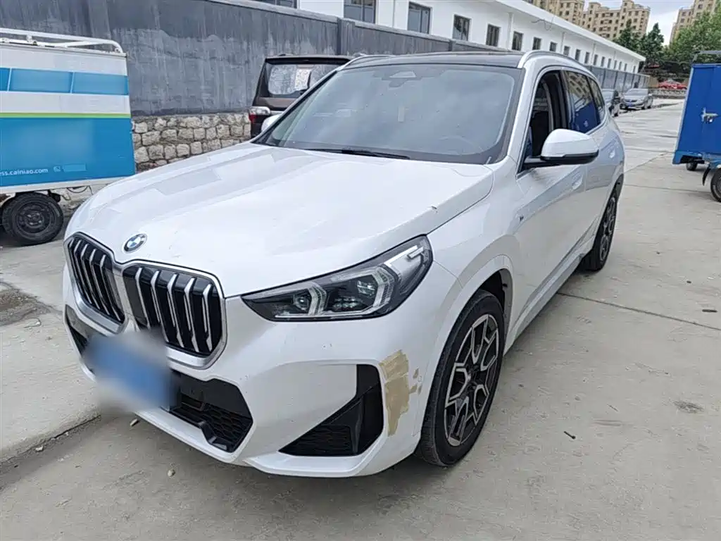 BMW X1 2023 — фото 1