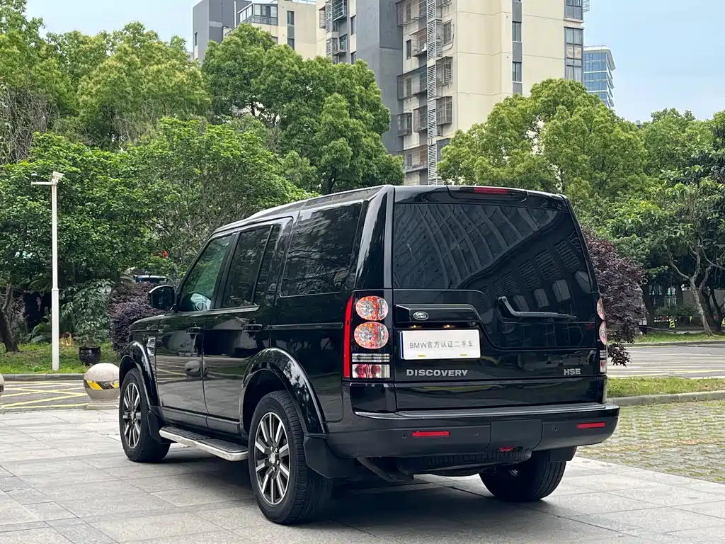 Land Rover Discovery 2015 — фото 13