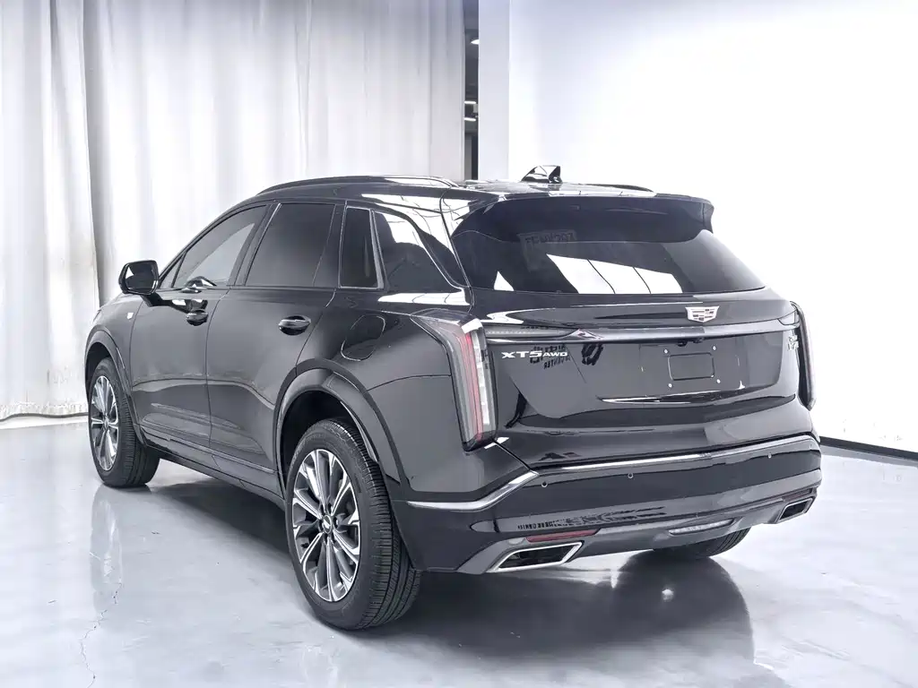 Cadillac XT5 2024 — фото 10