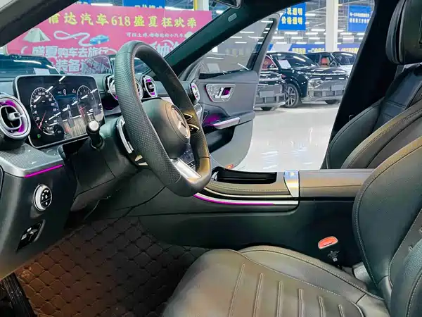 Mercedes-Benz C-Class 2024