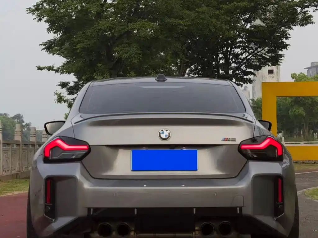 BMW M2 2025 — фото 9